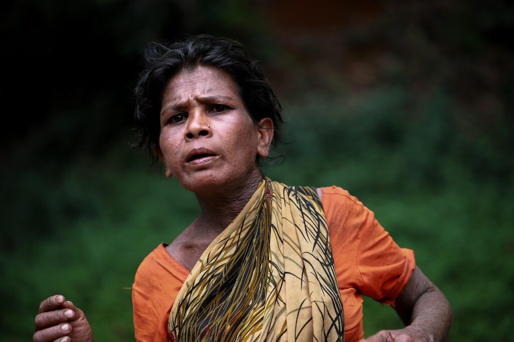 自立した女性になるには何が必要で、どのように実現できるのか？