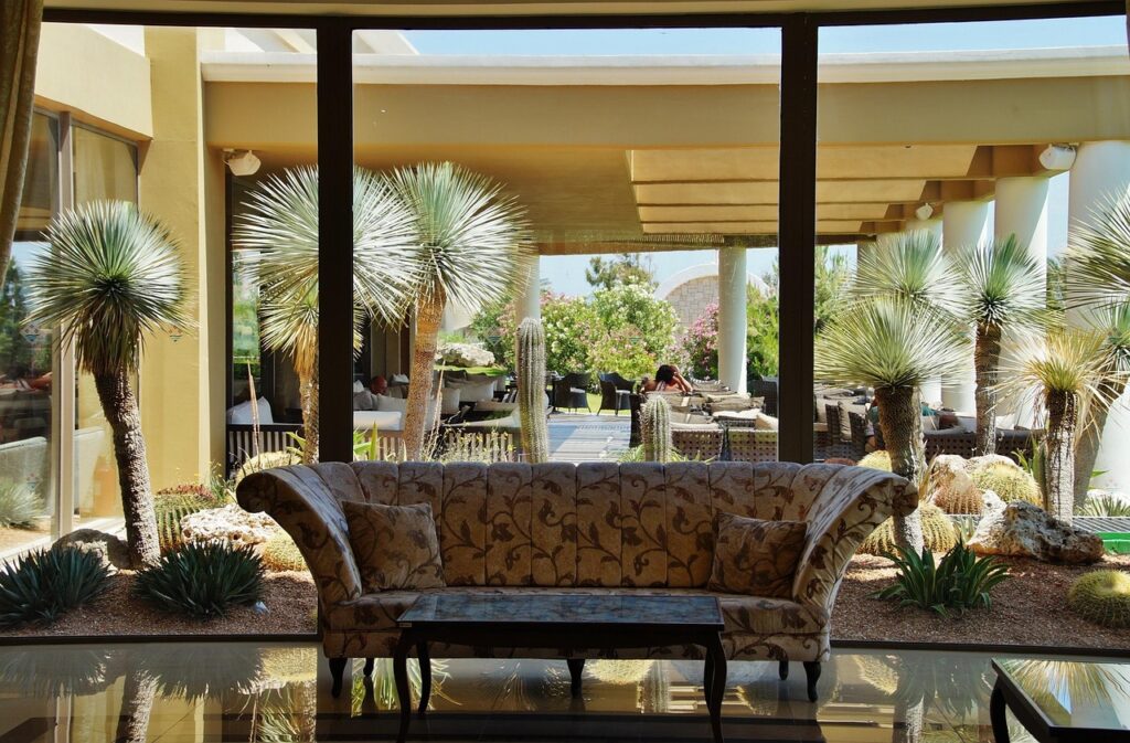 副業から本業へ転職するためのステップは？