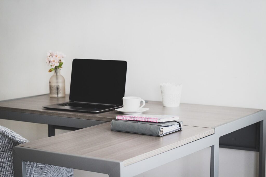 在宅ワークを掛け持ちする女性におすすめの仕事は？